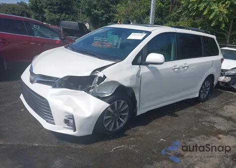 2018 Toyota Sienna Xle 7 Passenger z USA, uszkodzony, nr VIN 5TDDZ3DC0JS191415